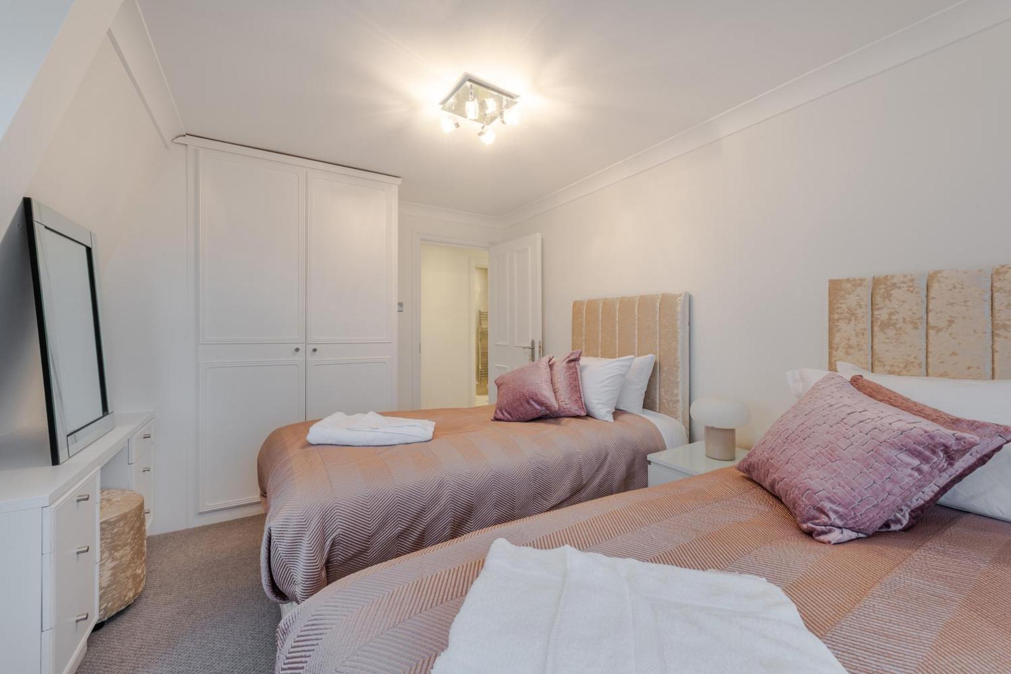 לונדון City Chic 3 Bedroom 2 Bathroom Luxury Living 7Hs מראה חיצוני תמונה